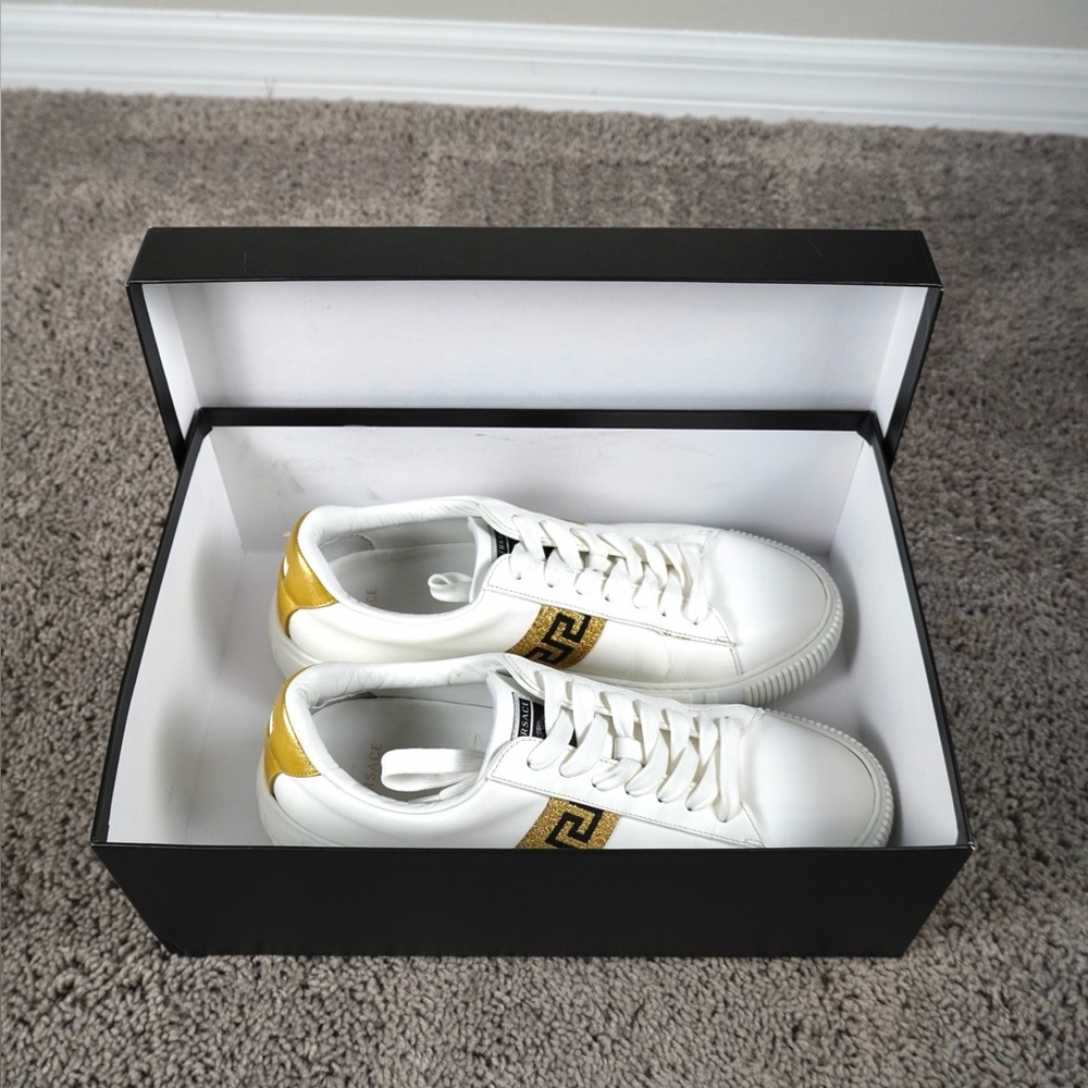 Versace Greca low-top sneakers gold, white and black. - FINAL SALE